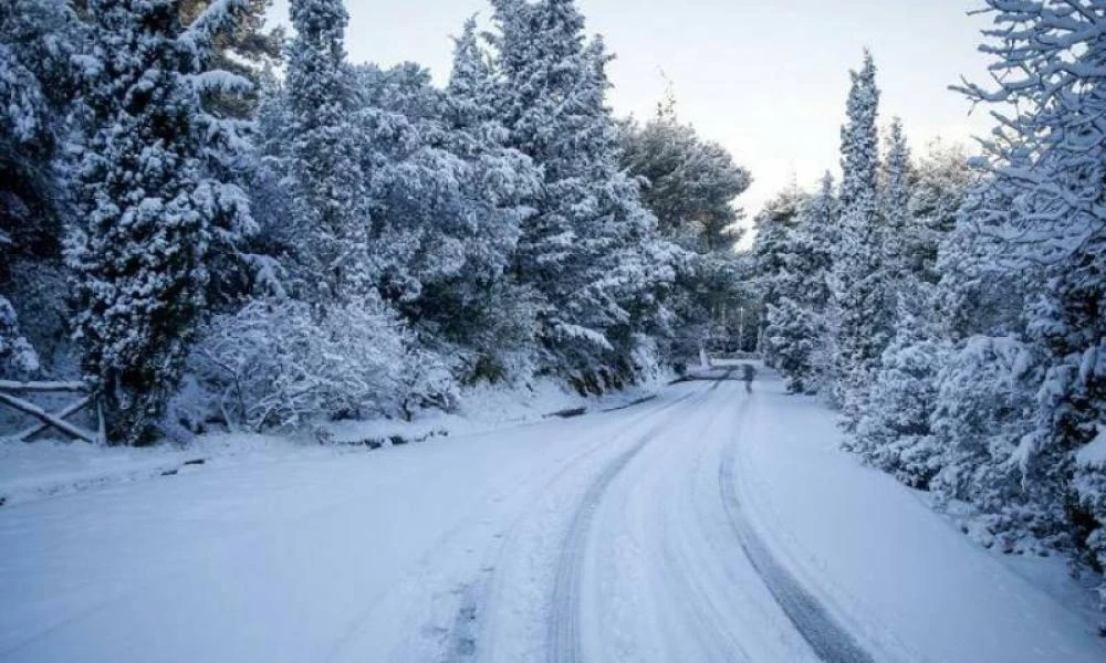 Χειμωνιάτικο το σκηνικό με βροχές και χιόνια από την Πέμπτη